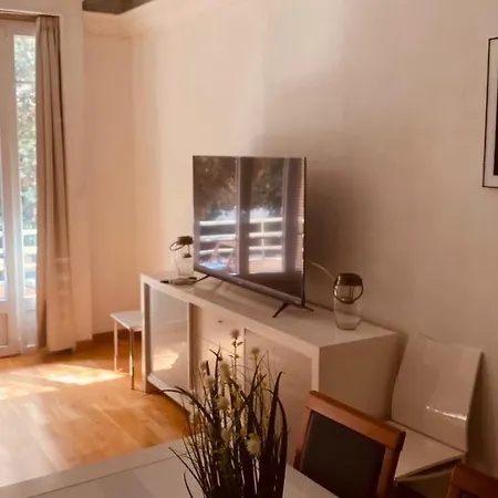 Imperia Apartment *